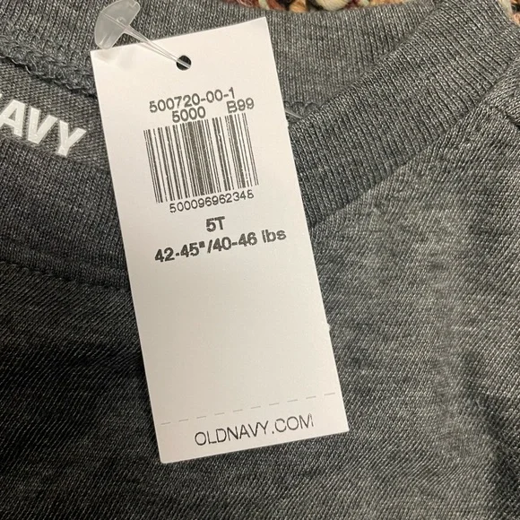 Old Navy Mickey Mouse Gray T-Shirt, Unisex 5T - Picture 4 of 5